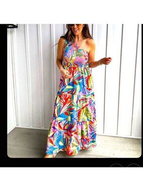 Colorful One-Shoulder Maxi Dress with Vibrant Tropical Print Size Medium